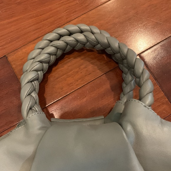 Vince Camuto Jordy Tote - Picture 4 of 8